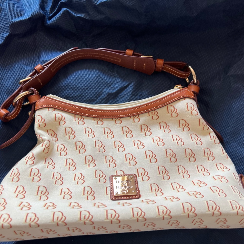Dooney and Bourke purse